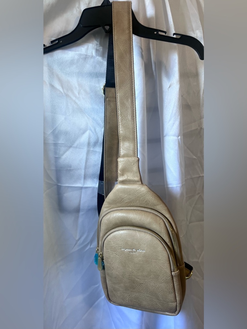New! INICAT Crossbody Leather Bag